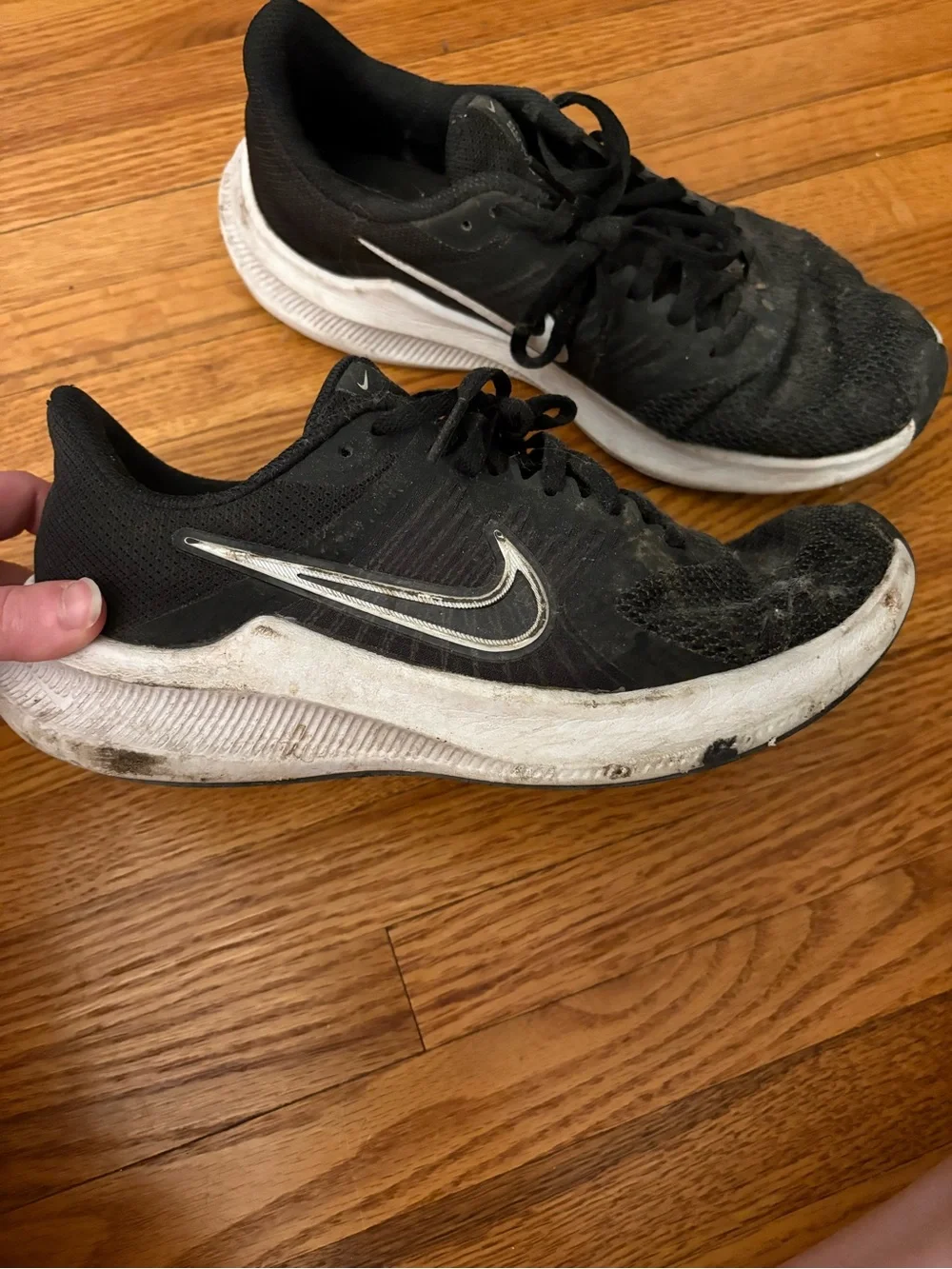 Black Nike Sneakers Size 7.5